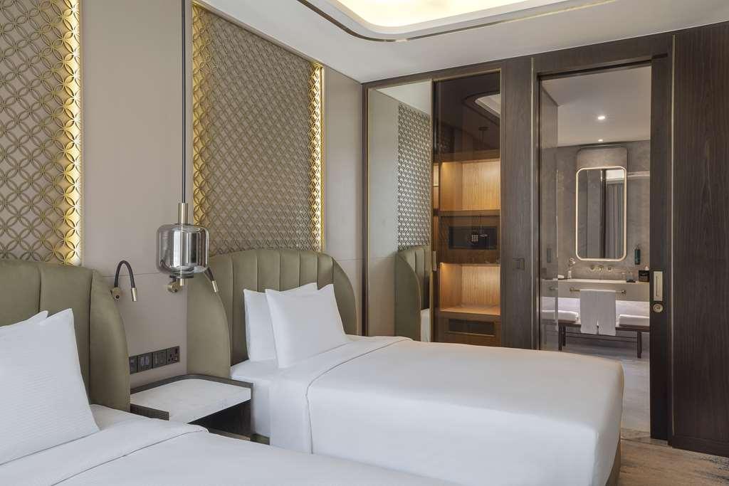 Embassy Suites By Hilton Dubai Business Bay Zimmer foto