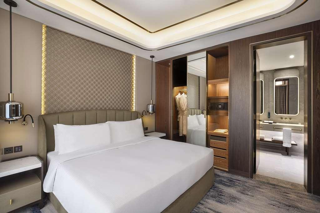 Embassy Suites By Hilton Dubai Business Bay Zimmer foto